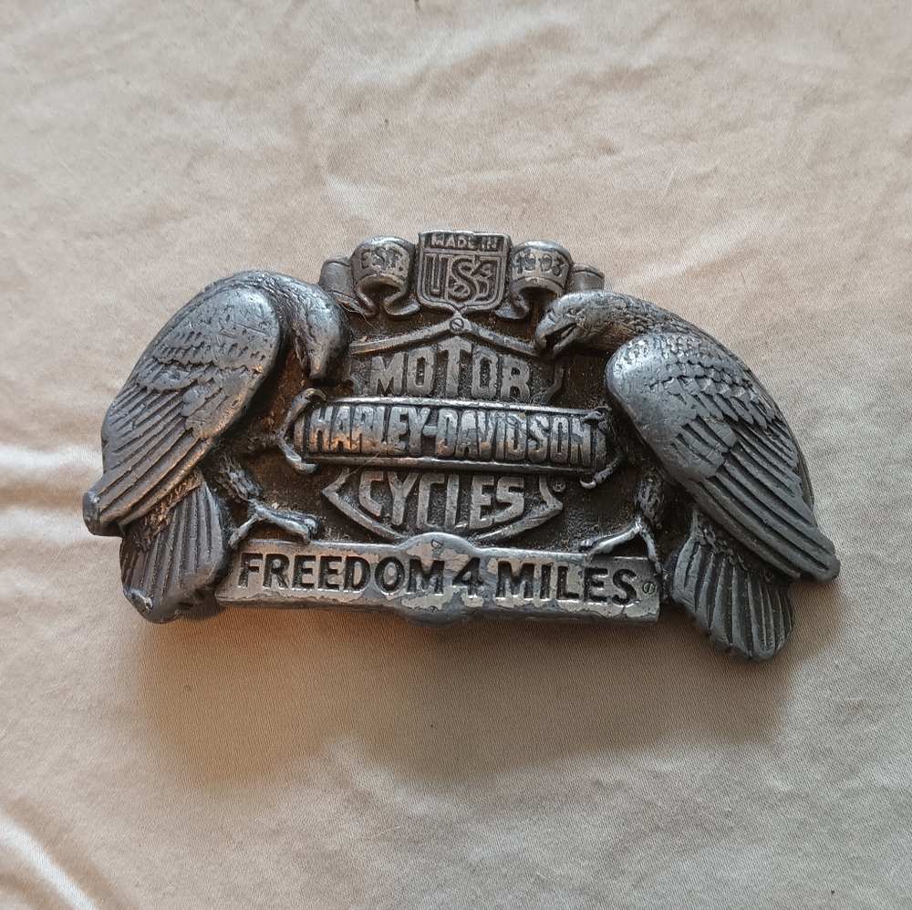 Vintage 1992 Harley-Davidson "Freedom 4 Miles" Eagle Belt Buckle Baron USA Made